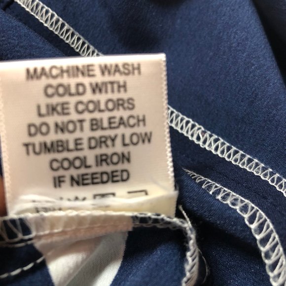 Truth NYC Blue and White Top, Size M - Picture 6 of 6